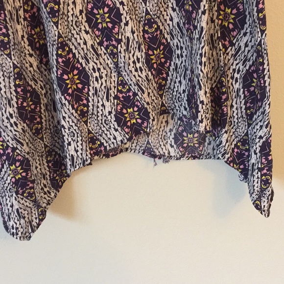 Patterned tank - Picture 5 of 7